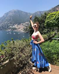 I am the perfect candidate to profile annamarie tendler. Annamarie Tendler Mulaney Iconic Vacay Fashion Annamarie Tendler Sophia Loren Instagram