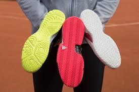 We have come to realize that certain shoes tend to do better on certain types of surfaces than. How To Choose The Right Tennis Shoe