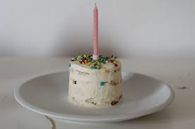 Backen Ein Tortchen Ohne Zucker Fur Den Ersten Geburtstag Schwesternliebe Wir