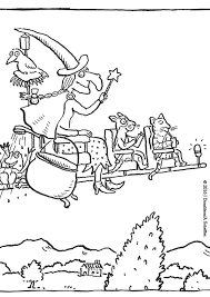 We Ve Created Some Large Room On The Broom Puzzle Pieces For The Little Ones To Colour In And Room On The Broom Halloween Preschool Kindergarten Coloring Pages