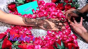 Stylish mehndi design। flower mehndi design। mehndi for beginners by looking morden. Kashee S Artist