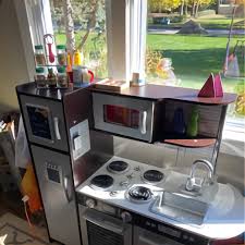 Kitchen offers a center island & breakfast area with ample cabinet space. Craigslist Kidkraft Kitchen Online Shopping