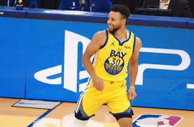 No matter the moment, ayesha curry is always finding ways to bless others so she had to help us close out #agiftofjoy! Stephen Curry Drops 62 Notches Career High In Dominant Home Victory