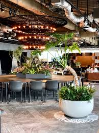 渋谷のオフィス緑化 en景観設計株式会社 景観設計 カフェ内装 グリーン インテリア