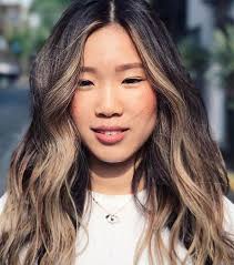 Josh Wood Colour On Instagram This Creamy Face Framing Blonde Is Delivering All The Sunshine Feels We Re Craving Ri In 2020 Hair Styles Face Framing Blonde Balayage