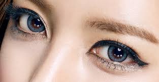 Clean the lens by placing it in the palm of your hand, add a few drops of the solution your optician recommended, and rub the lens carefully. Beauty Healthy Eyestyling Olens Best Korean Colored Contact Lens Hi Del Magic Gray