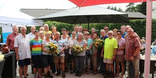 Megan strong investment banking associate at bank of america greater sydney area. Rhein Sieg Kreis Den Guten Zweck Nicht Aus Den Augen Verloren Hitzerekord Bei Vr Bank On Tour Rheinische Anzeigenblaetter De