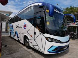 Tambah armin lagi, sebelum dia pulang ke kuantan isnin ini, memang niatnya untuk bertemu pakcik. La Holidays Expressbusmalaysia Com