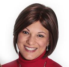 Elisa Girard's Instagram, Twitter & Facebook