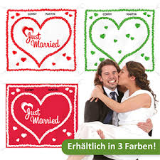 Wenn du deinen freunden, verwandten oder bekannten zur hochzeit eine freude machen möchtest, wartest du den frisch getrauten mit einem hochzeitsherz zum ausschneiden auf. Hochzeitsherz Ausschneiden Set Stofflaken Herzmotiv Schlaufen Zum Straffhalten Inkl 2 Nagelscheren Gluckwunschkarte Hochzeitsspiele Und Hochzeitsbrauche Braut Brautigam Schneiden Das Herz Aus Und Schreiten In Die Gemeinsame