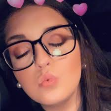 Maggie VanDyke (@maggie_vandyke)