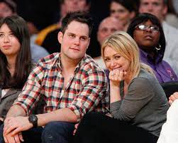 She and matthew have dated. How Newly Engaged Hilary Duff Is Co Parenting With Ex Husband Mike Comrie