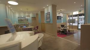 Agence de décoration d intérieur. Creation D Une Agence De Voyage Julie Pocino Architecte D Interieur Geneve Youtube