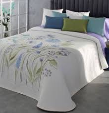 Grâce à ses multiples poches et rangements, ce modèle est idéal ! 110 Idees De Fleurs En 2021 Linge De Lit Taie Traversin Housse De Couette