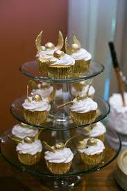 Top with piped flowers and cherries for the full effect. Harry Potter Themed Baby Shower Cupcakes Novocom Top