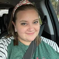 Holly Ybarra's Instagram, Twitter & Facebook