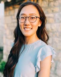 Introducing our new residents!! Dr. Daisy Ko (she/her), PGY-1 Home town:  Born in Korea, raised in Saskatoon Medical school: University of  Saskatchewan Hobbies/interests: napping, ramen, brunch, Microsoft excel  This or that: 1.