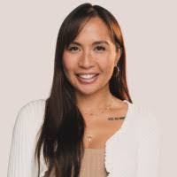 Jaynee Poulson's Instagram, Twitter & Facebook