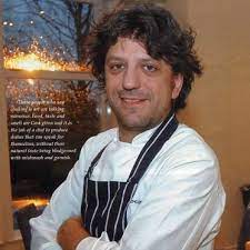 Chef giorgio locatelli, al suo ristorante locanda locatelli, prepara piatti che hanno conquistato londra con nel 1995, dopo l'esperienza all'olivo, lo chef giorgio locatelli apre zafferano, alla cui. Ricette Giorgio Locatelli