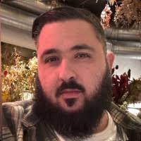 300+ perfiles de «Galante»