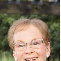 Marcia Everett's Instagram, Twitter & Facebook