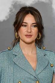 See more of shailene woodley on facebook. Shailene Woodley Photostream Shailene Woodley Shailene Shailene Woodley Style