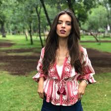 Αποτέλεσμα εικόνας για Vanessa Ponce De Leon
