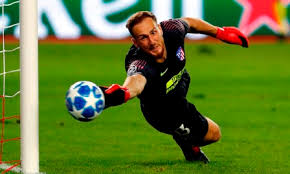 Jan oblak was born on the 7 th of january 1993 to matjaž oblak and stojanka majkić, both of who were his father and mother respectively. Top 5 Highest Paid Goalkeepers In Football 2021 Nigerian Informer