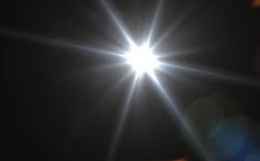 Using masks & blending modes to control lens flare in adobe photoshop. How To Create A Realistic Sun Lens Flare Using Photoshop Graphic Design Stack Exchange