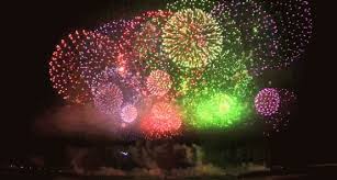 Gifs von feuerwerkskörpern vermitteln diese stimmung perfekt! Gifs Feuerwerk Feierliches Feuer Im Himmel 40 Animierte Bilder