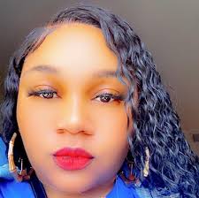 A man from #Ayden, #NorthCarolina, identified as 34-year-old #TorreyAlston,  has been arrested following an incident in which a woman recorded him  masturbating to her while sitting at a Handy Mart gas pump