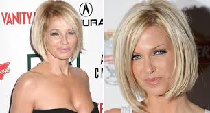 Check spelling or type a new query. Frisyrbob Med Asymmetri Pa Langt Har Assymmetric Bob Pa Kort Har