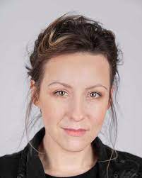 Absolwentka akademii teatralnej w warszawie. Agata Watrobska Disney Wiki Fandom