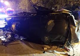 Gambar kemalangan kereta pertama dunia. Syafiq Ahmad Kemalangan