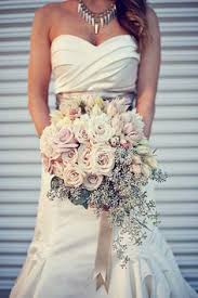 Its a decorative accessory for the image of a girl, an attribute of the main event of family life and mandatory element for maintaining tradition. Big Wedding Flowers Off 65 Online Shopping Site For Fashion Lifestyle