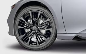 Find available tires from the top brands for a 2020 honda accord hybrid touring. 2020 Honda Accord Sedan Specs Vip Honda