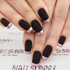 He coleccionado para ti mas de 100 diseños de uñas color rosa con diferentes combinaciones como negro dorado o plata. Pin De Povarova Elena En Carla Unas De Gel Bonitas Unas De Maquillaje Manicura De Unas