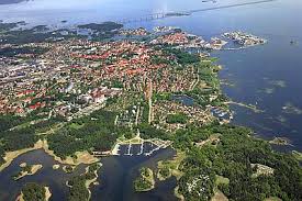 Kalmar is a decentralized bank powered by defi and nft. Kalmar Climate Weather By Month Temperature Precipitation When To Go