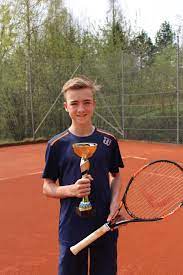 Lukas neumayer v pavel nejedly. Lukas Neumayer Feierte Seinen Ersten Europaischen Turniersieg Pongau