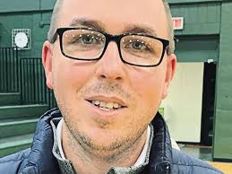 Girls prep basketball: Deutsch steps down as Senior girls basketball coach 