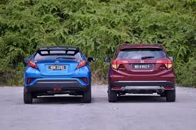 The question is, which offers the most for the money for consumers in canada? Battle Of The Compact Suvs Honda Hr V Versus Toyota C Hr Carsifu