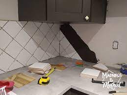 Subway tile design is a design referred from tile design applied on the subway station wall of new york city that is popular in the early twentieth century. Tips On Installing A Diamond Tile Pattern Madness Method
