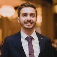 Tim Knighton's Instagram, Twitter & Facebook