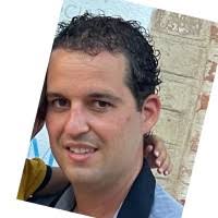 400+ "Igoa" profiles