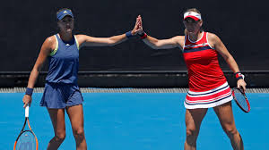 Doubles top seeds kristina mladenovic and timea babos have been withdrawn from the us open due to new quarantine notices handed out by public health officials. Australian Open Babos Timea Nem Mladenoviccsal Indul Parosban