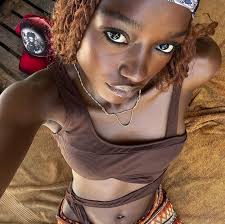 Take me to your hood🫦