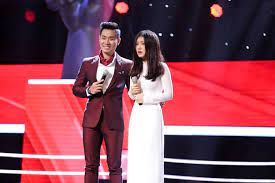 Cô nàng hansara, 16 tuổi đến từ hàn quốc khiến cả trường quay the voice đứng ngồi không yên khi trình diễn ca khúc haru. Han Sara The Voice Chá»‹ Æ¡i Ä'á»«ng Khoc Baotintuc Vn