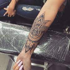 That's why girls usually choose the arm. 17 Unique Arm Tattoo Designs For Girls Ear Piercing Ideas Pinterest Ear Piercing Pictures Edgy Pierci Henna Tattoo Sleeve Sleeve Tattoos For Women Tattoos