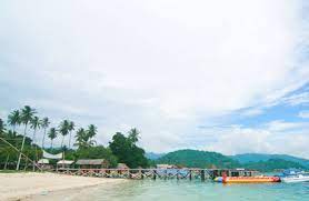 Maybe you would like to learn more about one of these? Info Lokasi Harga Tiket Masuk Dan Fasilitas Di Pantai Mutun Lampung Penginapan Net 2021