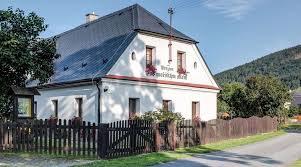 Dovolená maďarsko super last minute 2021 v lokalitě západní zadunají, v karos spa, s 4 hvězdičkovým ubytováním, v délce 3 dny, 2 noci. Rodinny Penzion V Jesenikach Pro Dovolenou S Detmi Penzion Pod Morskym Okem